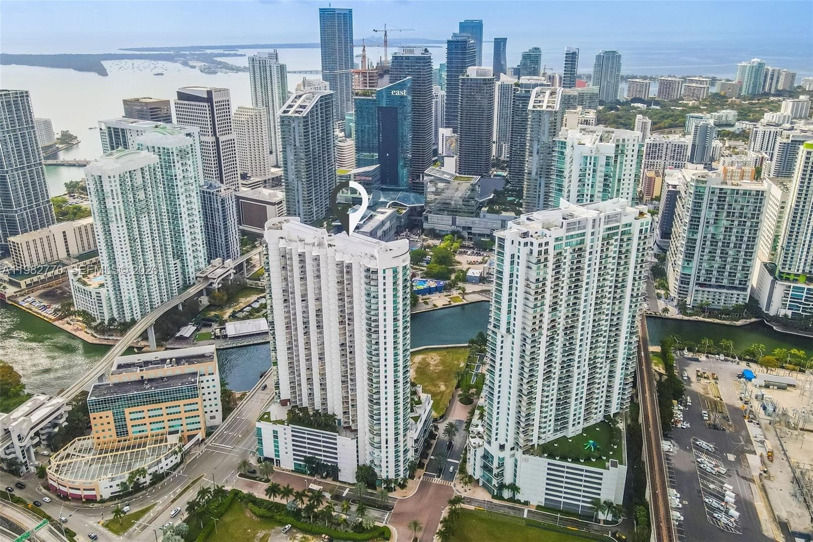 350 S Miami Ave # 2412, Miami FL 33130 photo 2