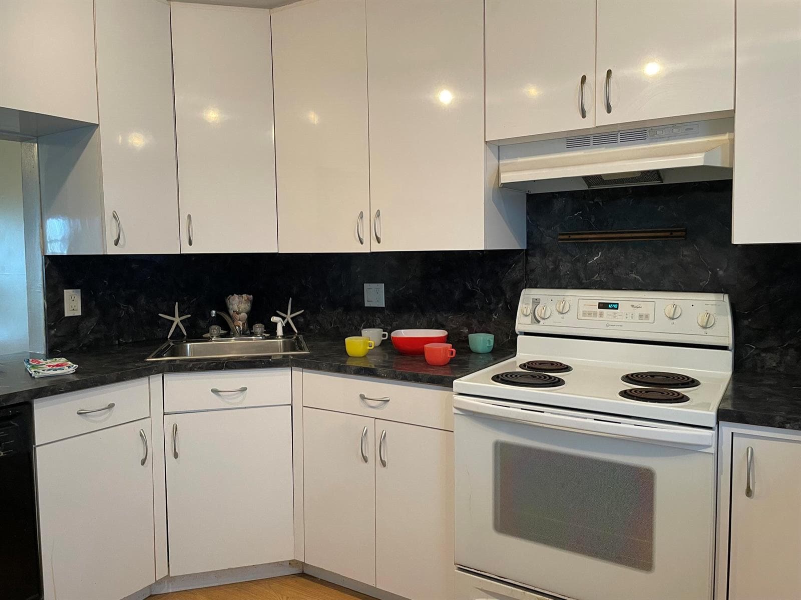 4629 Poinciana Street Apt 409, Lauderdale By The Sea FL 33308 photo 4