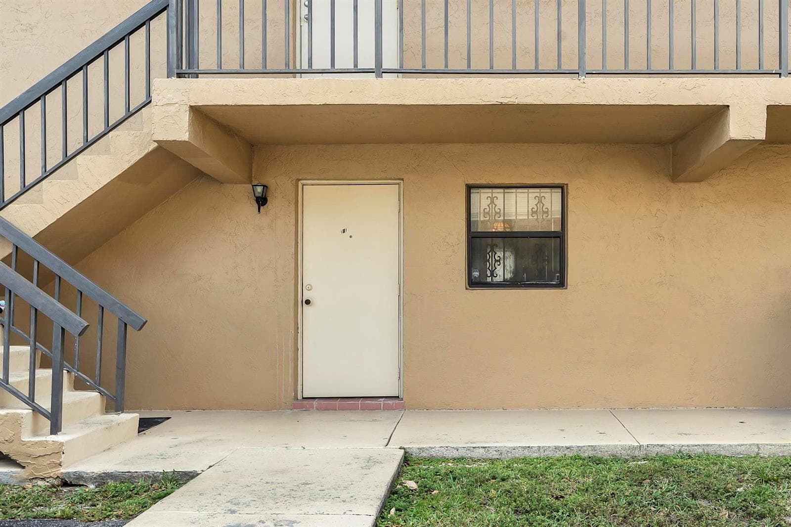 6715 W 26th Drive # 101-6, Hialeah FL 33016 photo 2