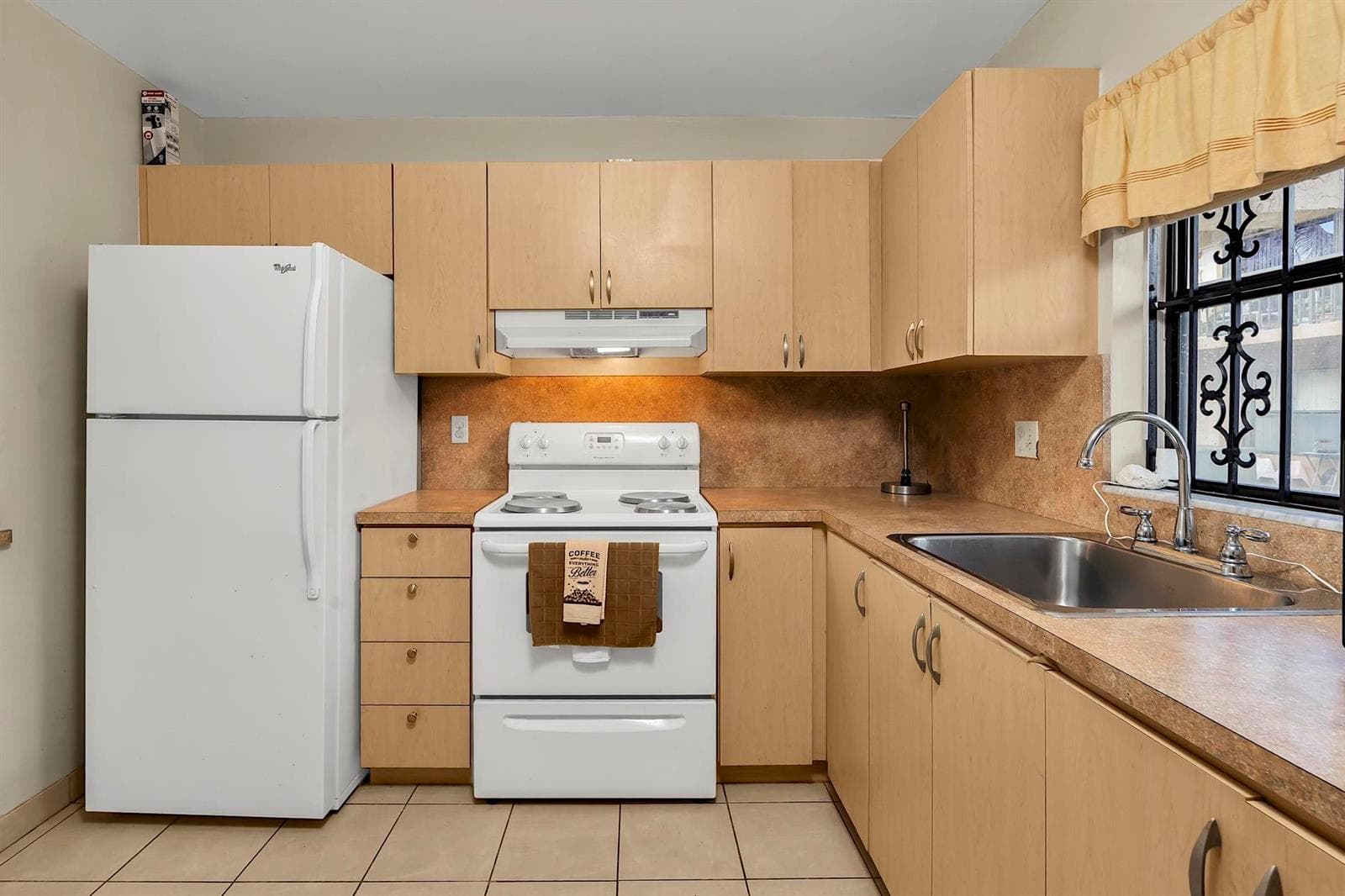 6715 W 26th Drive # 101-6, Hialeah FL 33016 photo 4