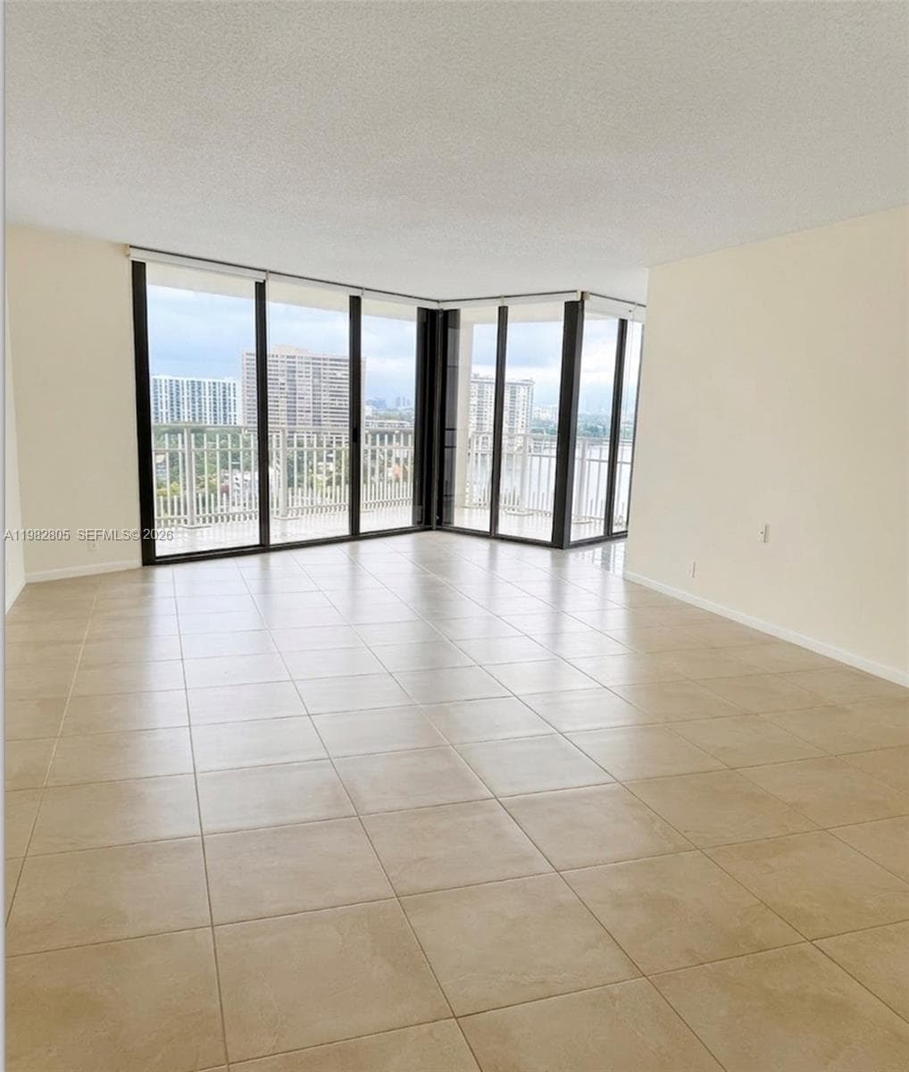4000 Towerside Ter # 1401, Miami, FL 33138 photo 3