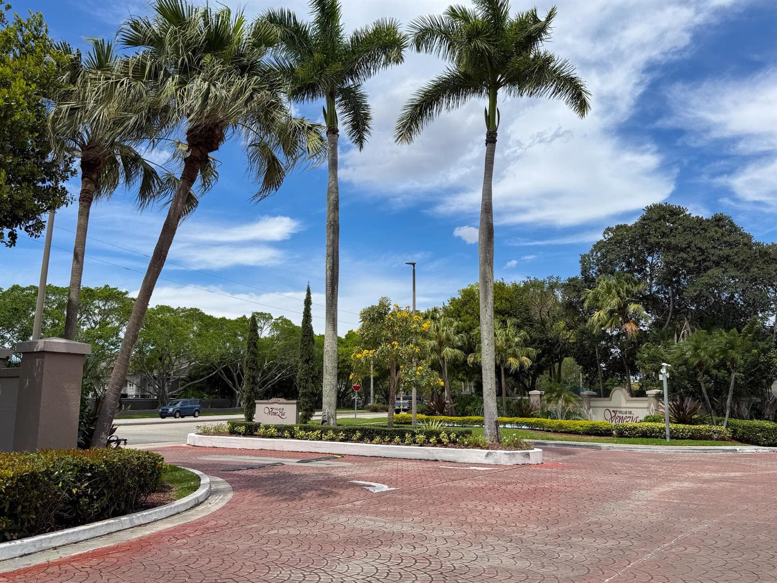 9780 Nob Hill Court # 9780, Sunrise FL 33351 photo 2
