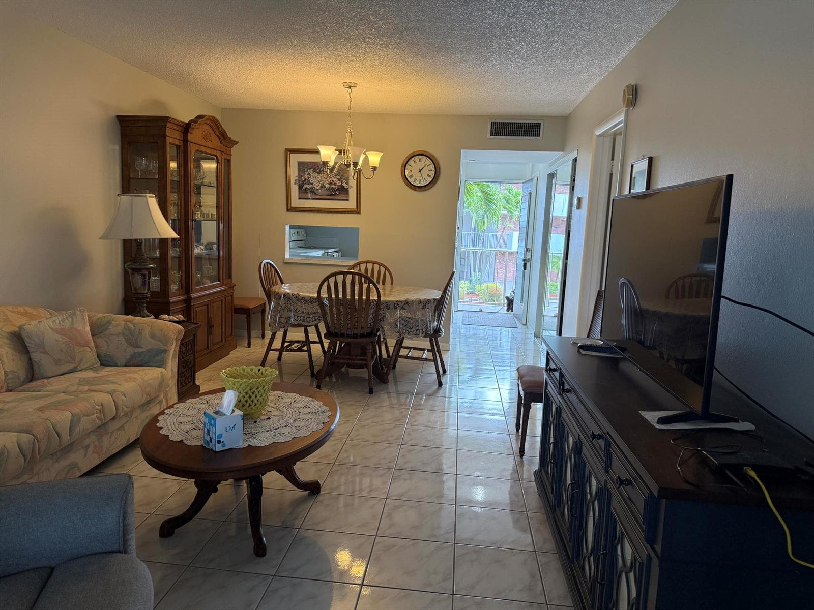 3001 NW 46th Avenue # 204, Lauderdale Lakes FL 33313 photo 4