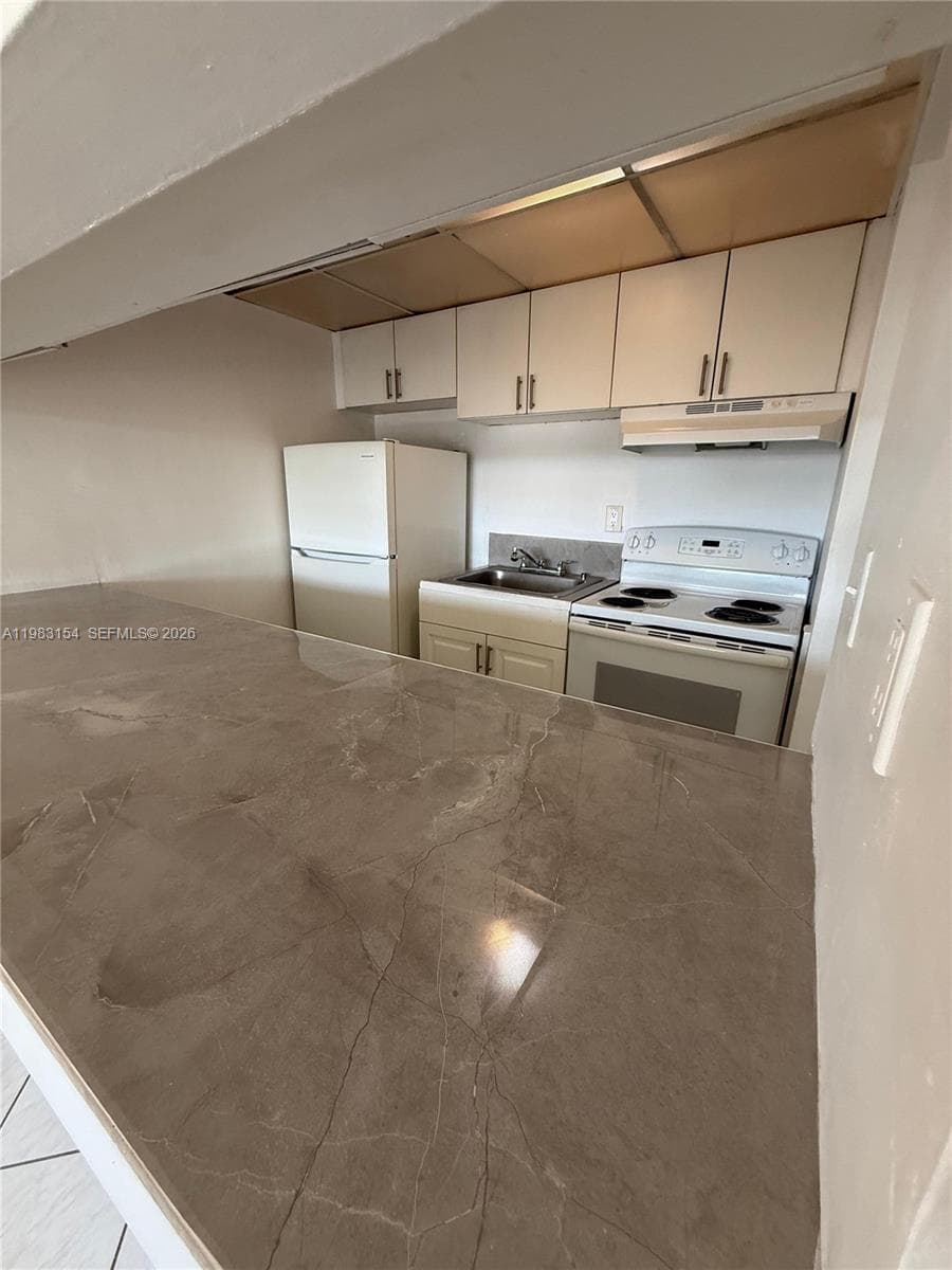 251 NW 177th St # 218, Miami Gardens FL 33169 photo 3