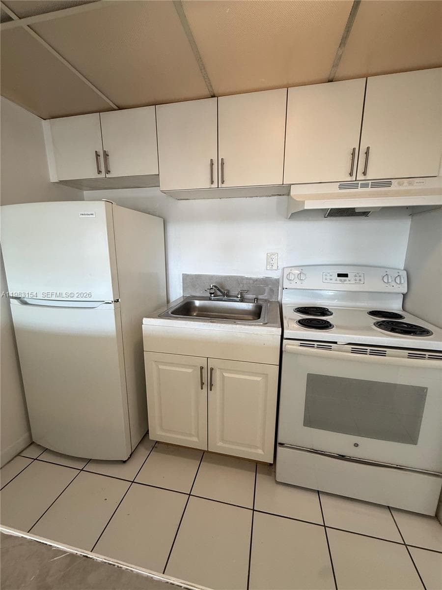 251 NW 177th St # 218, Miami Gardens FL 33169 photo 5