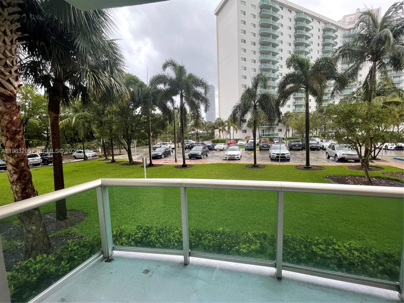 19390 Collins Ave # 122, Sunny Isles Beach FL 33160 photo 2