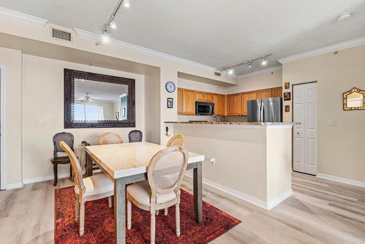 616 Clearwater Park Road # 1206, West Palm Beach FL 33401 photo 4