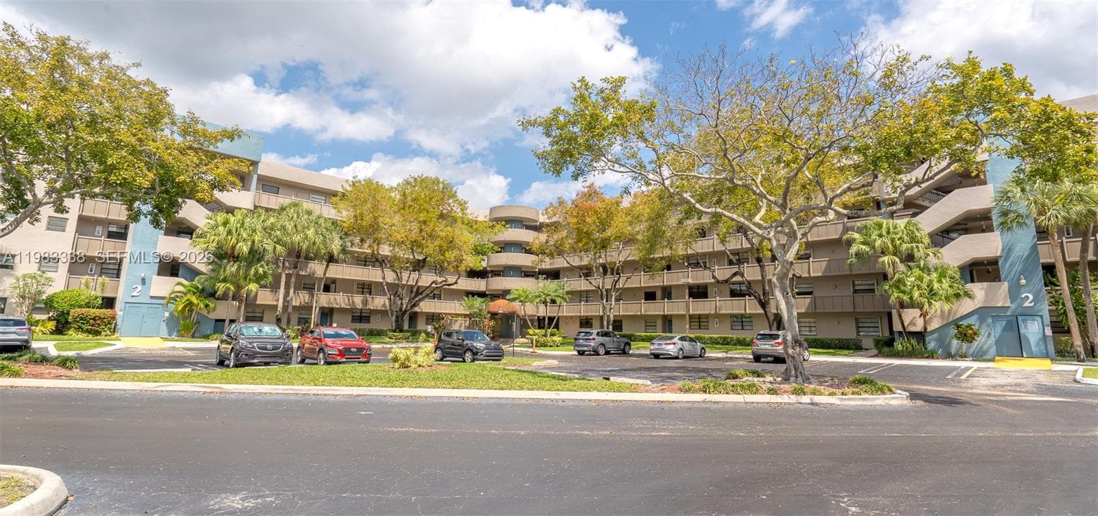 1000 Colony Point Cir # 203, Pembroke Pines FL 33026