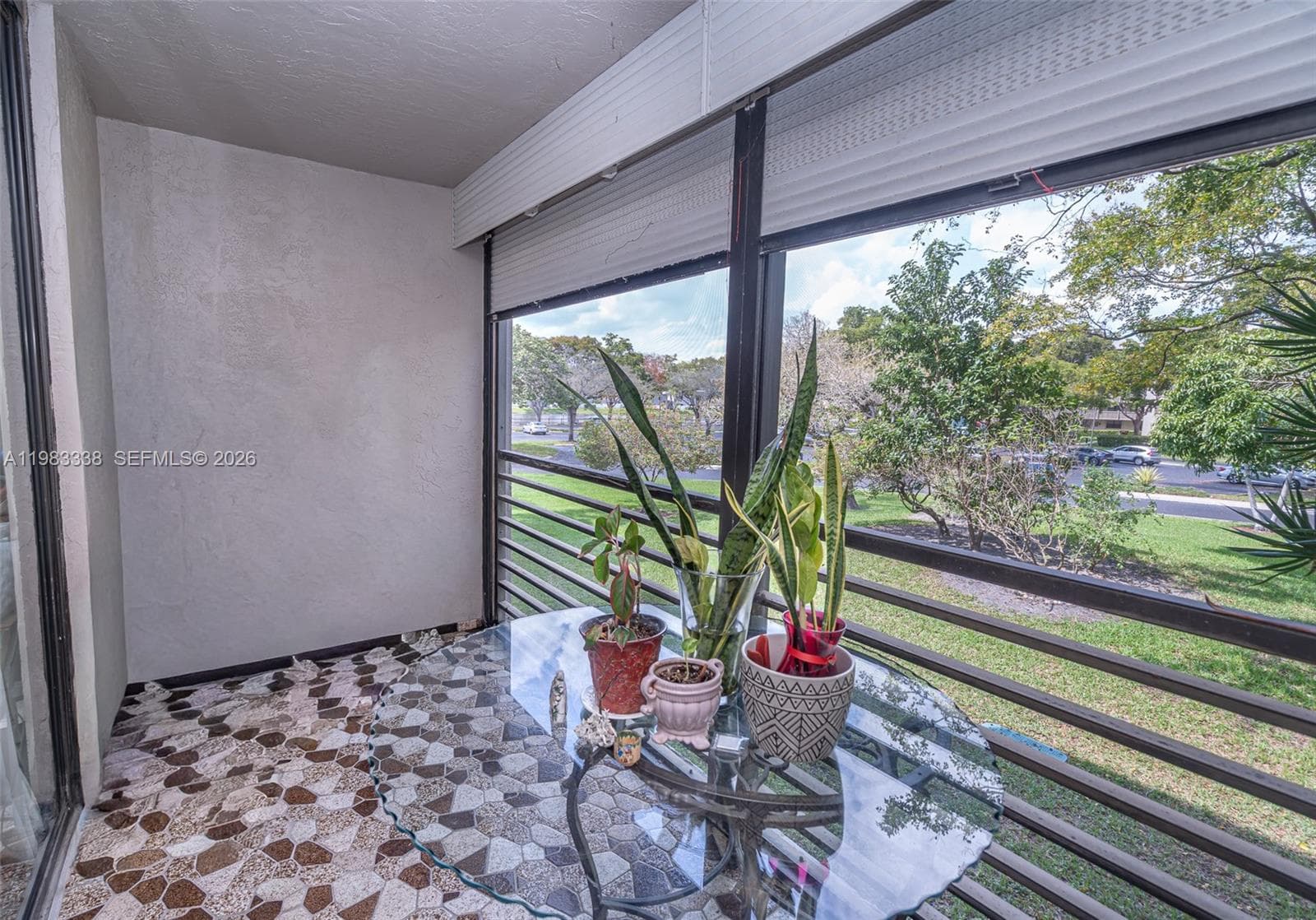 1000 Colony Point Cir # 203, Pembroke Pines FL 33026 photo 5