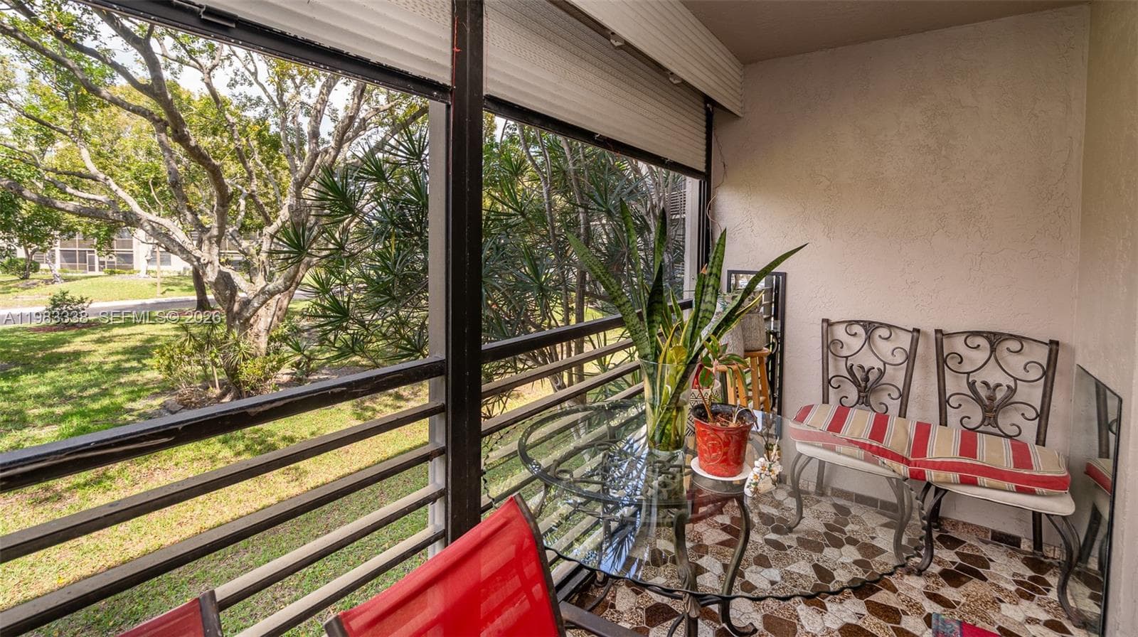 1000 Colony Point Cir # 203, Pembroke Pines FL 33026 photo 4