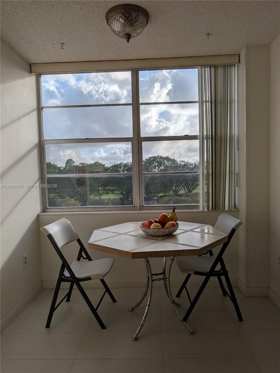 1000 E Saint Charles Pl # 519, Pembroke Pines FL 33026 photo 4