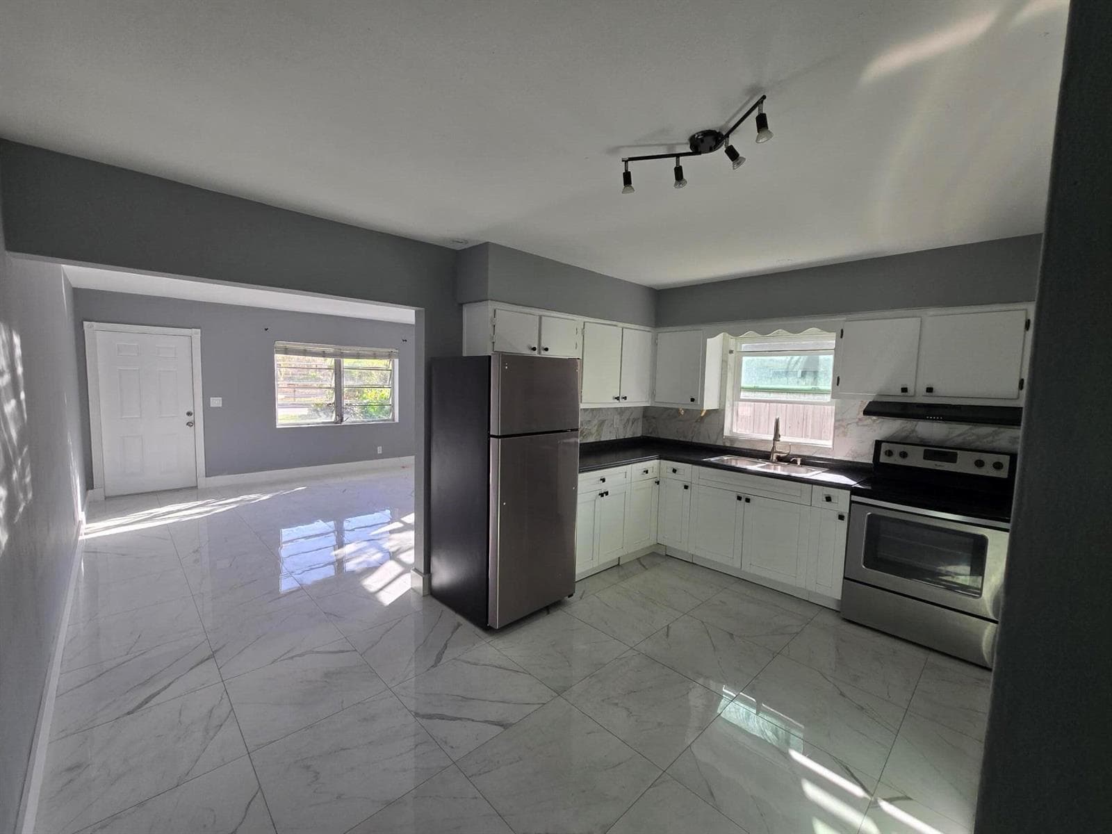 1021 SW 32nd Court # 1-2, Fort Lauderdale FL 33315 photo 3