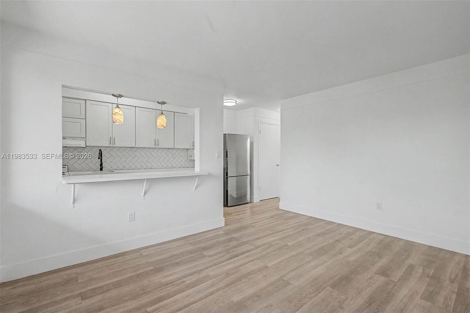 60 NW 79th St # 10, Miami, FL 33150 photo 2