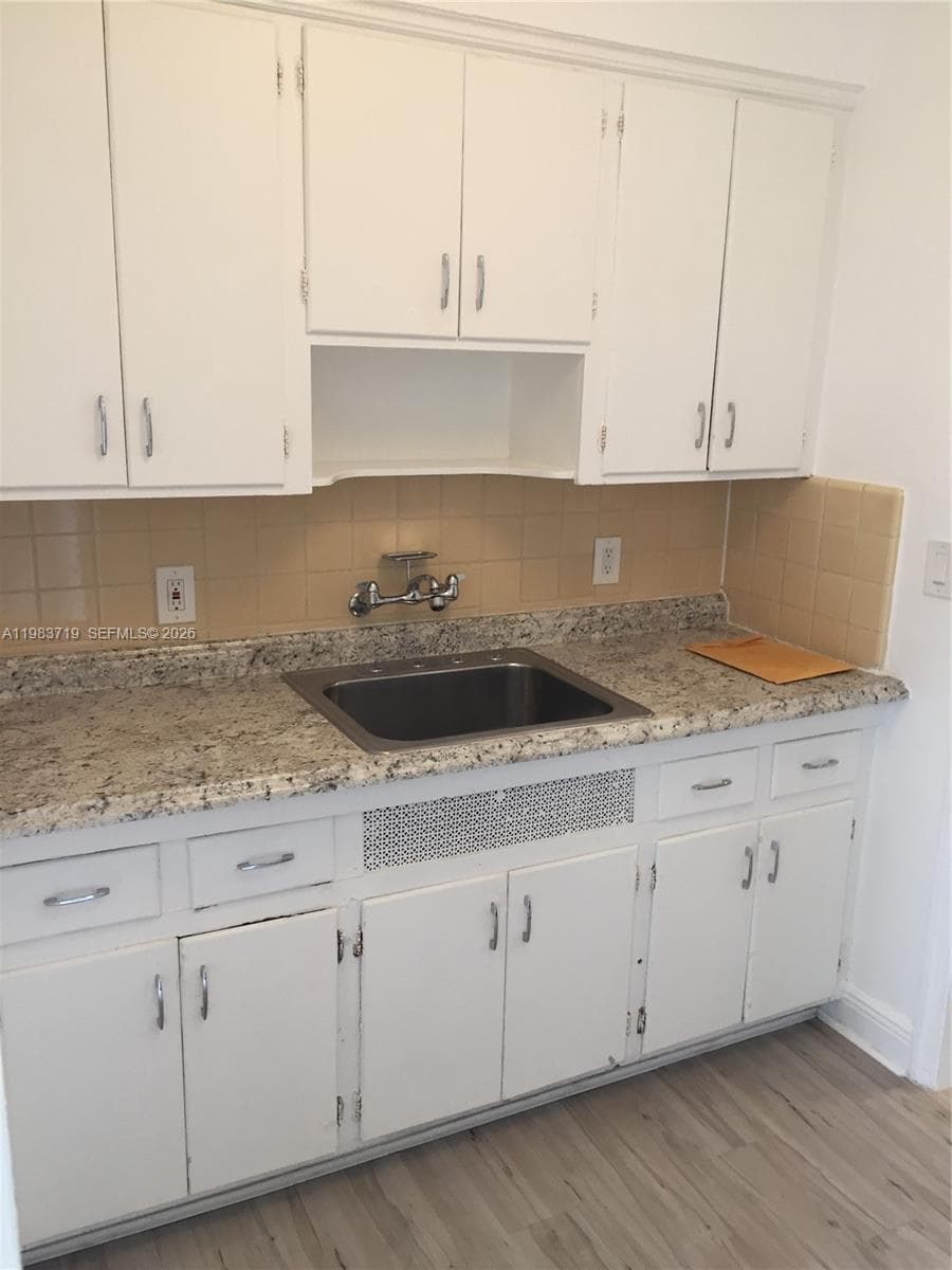535 74 # 7, Miami Beach FL 33141 photo 4