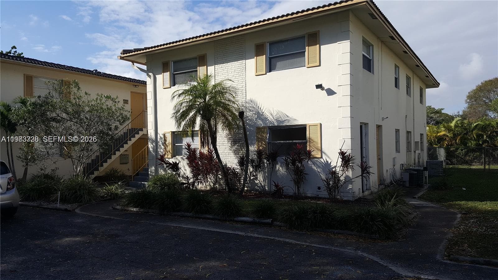 3090 Coral Springs Dr # 1, Coral Springs FL 33065 photo 2