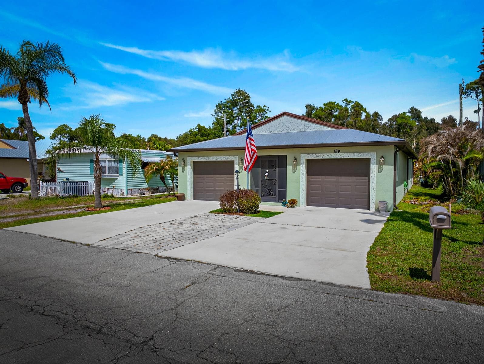 184 Mediterranean Boulevard N, Port St. Lucie FL 34952 photo 4
