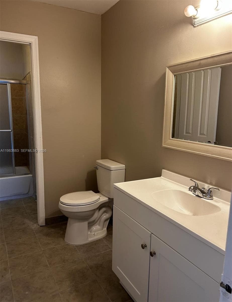 6593 Boulevard Of Champions, North Lauderdale, FL 33068 photo 2