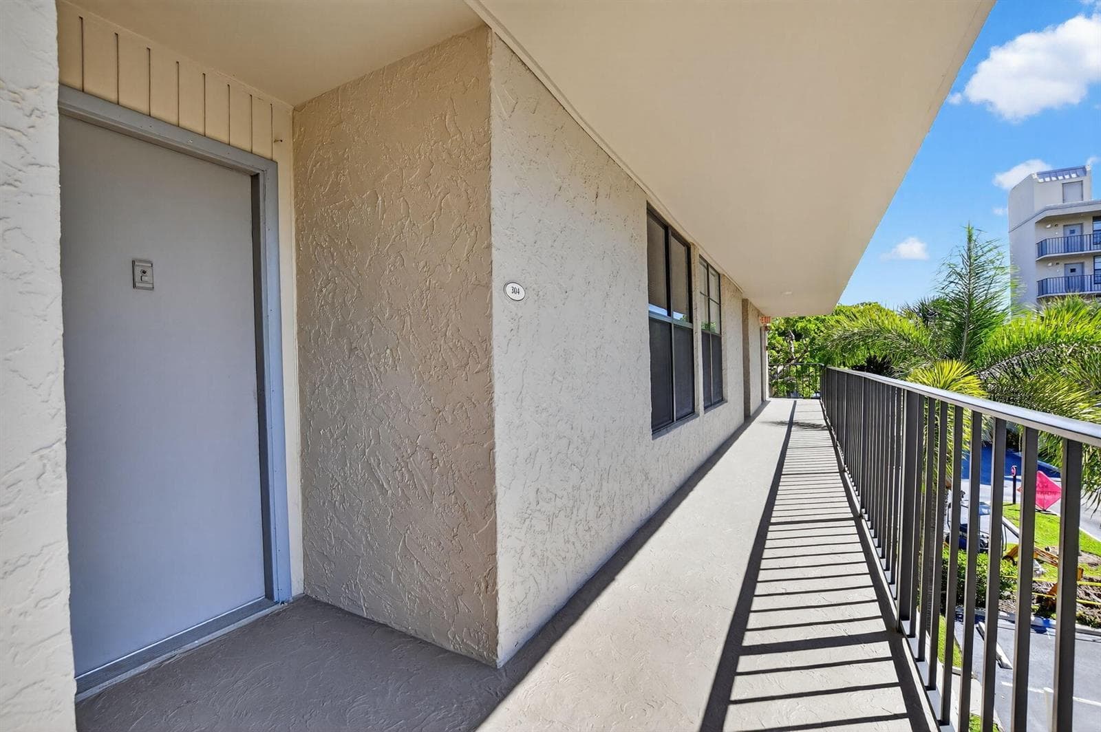 11 ROYAL PALM Way # 3040, Boca Raton FL 33432 photo 3