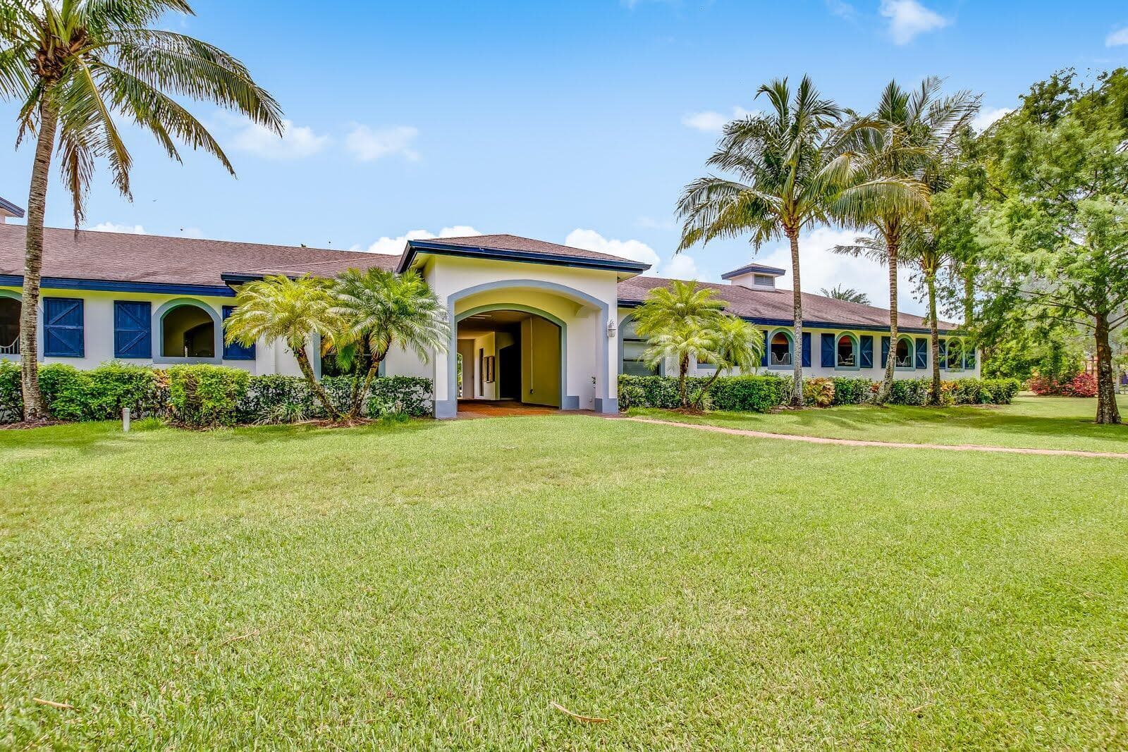 5656 South Shore Boulevard, Wellington FL 33449 photo 4
