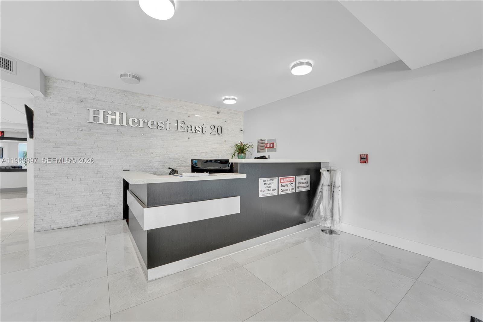 919 Hillcrest Dr # 210, Hollywood FL 33021 photo 5