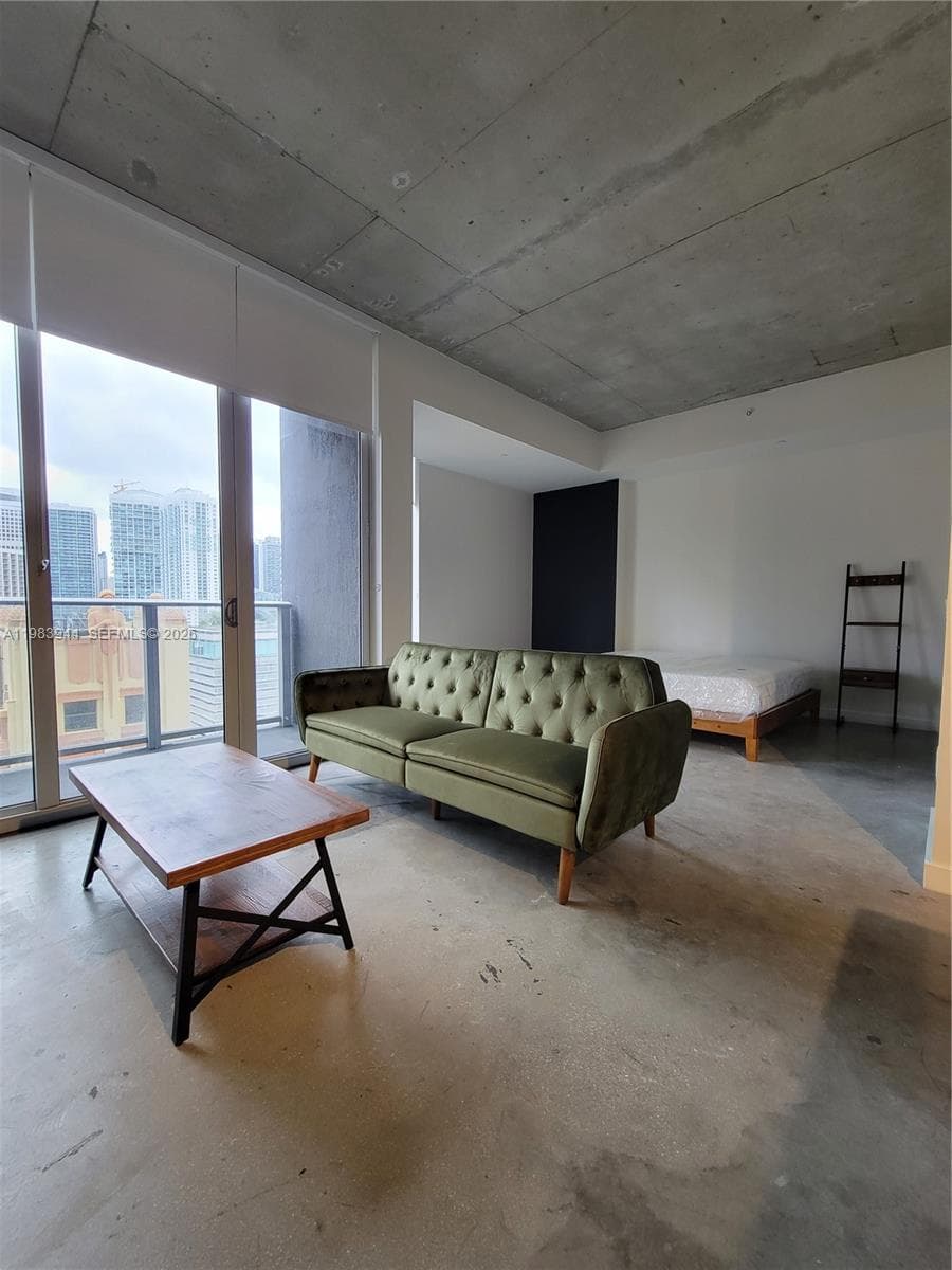 151 SE 1st St # 1507, Miami FL 33131 photo 3