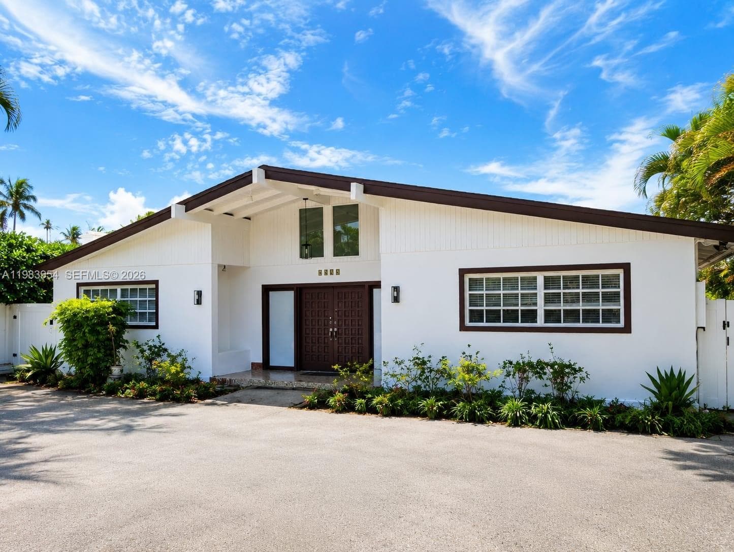 4560 Prairie Ave, Miami Beach FL 33140 photo 5