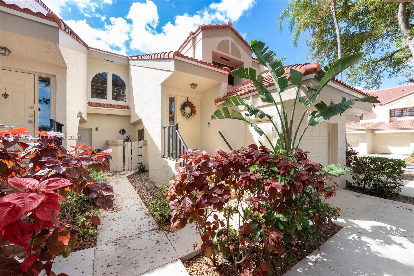 3212 Arbor Ln # 2407, Hollywood FL 33021