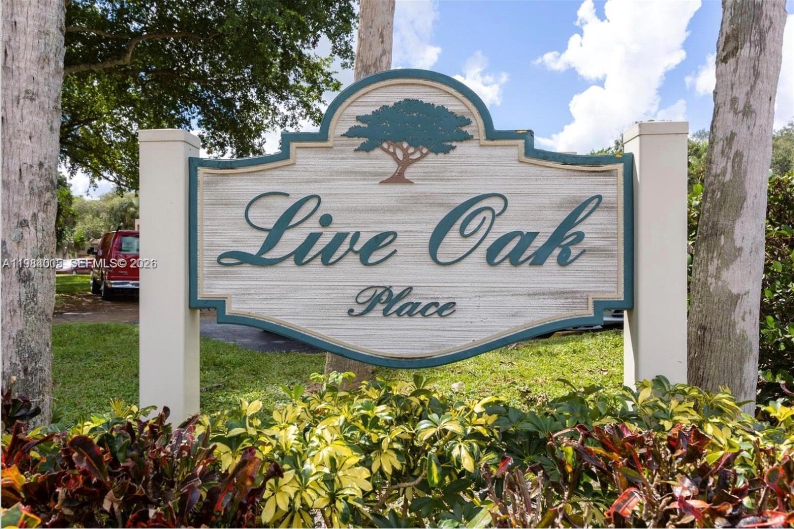 9430 Live Oak Pl # 407, Davie FL 33324