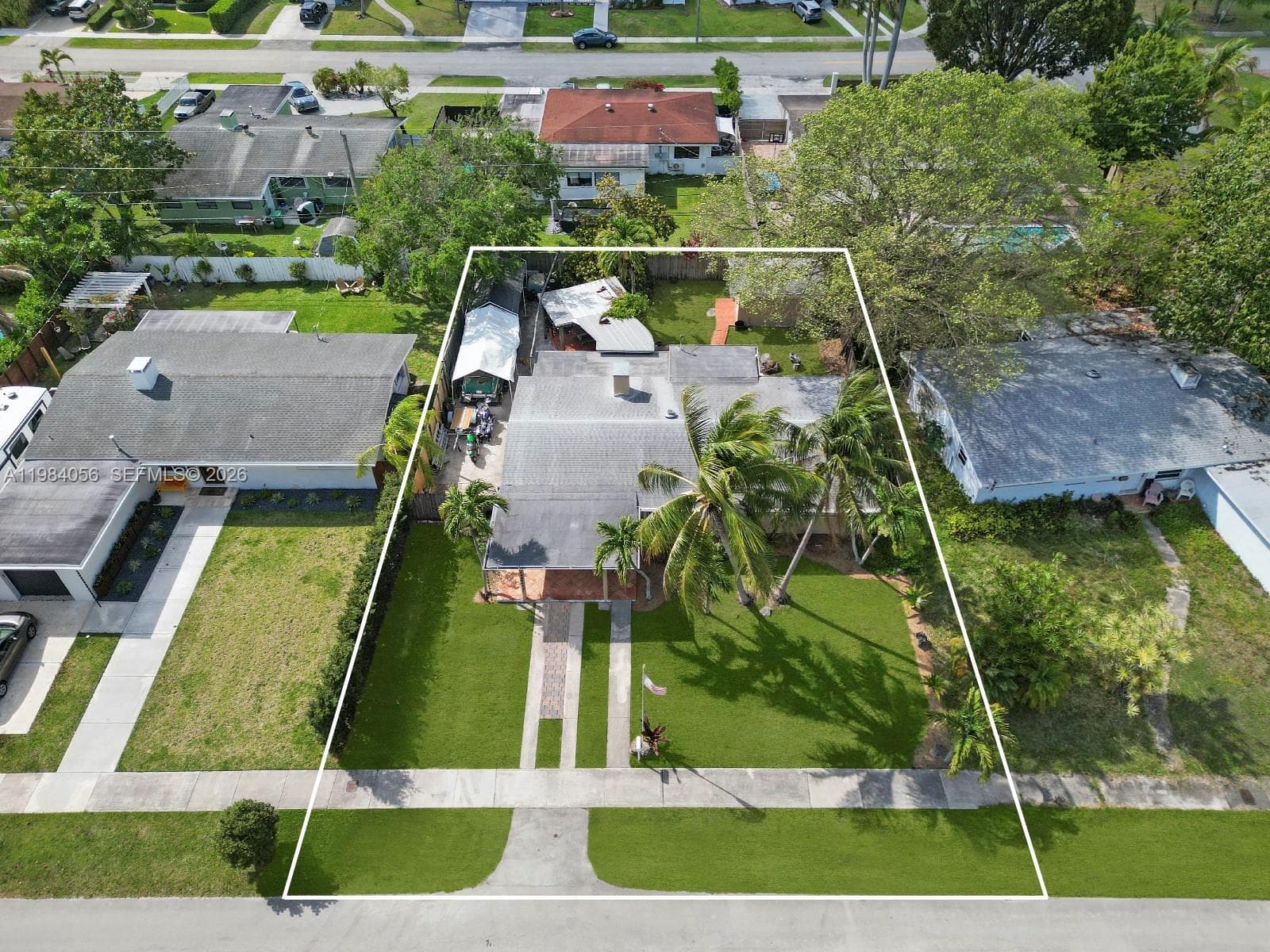 9365 Jamaica Dr, Cutler Bay FL 33189 photo 3