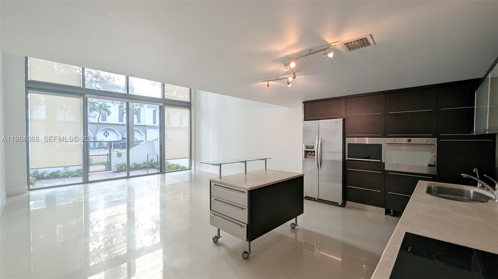 6000 Collins Ave # 111, Miami Beach FL 33140 photo 5