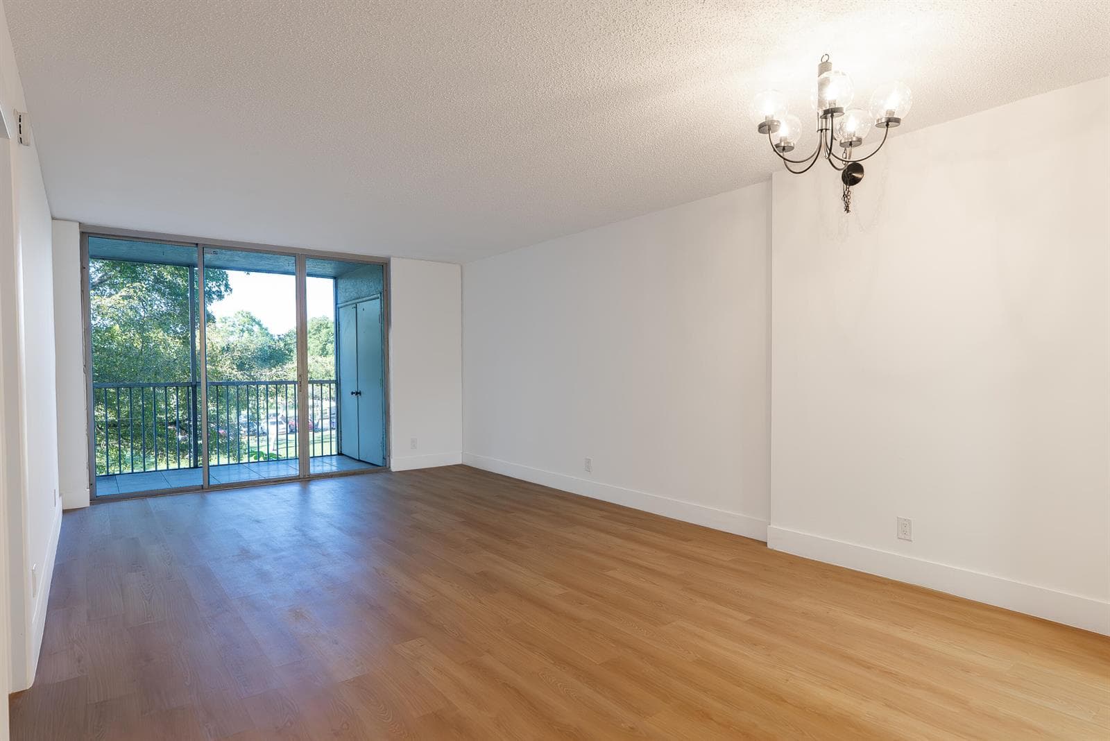 3121 NW 47th Terrace # 315, Lauderdale Lakes FL 33319 photo 5