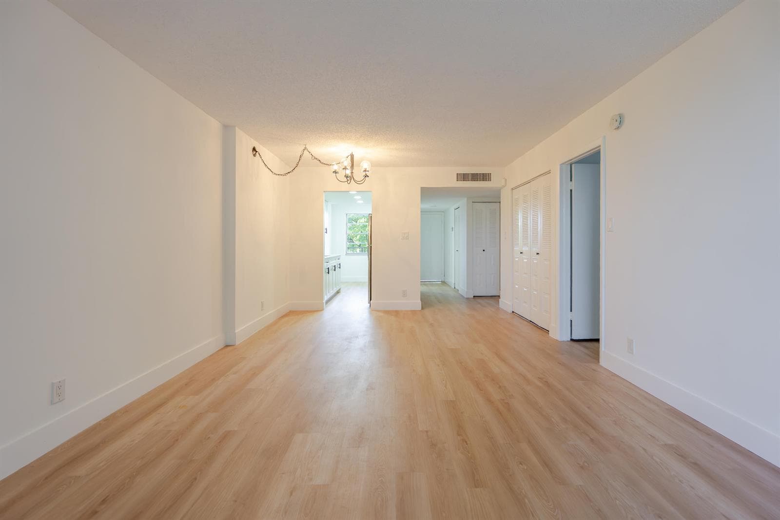 3121 NW 47th Terrace # 315, Lauderdale Lakes FL 33319 photo 4