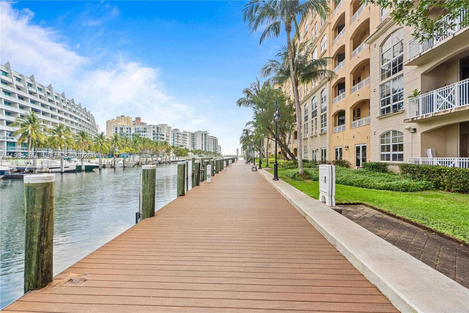 3001 NE 185th St # 716, Aventura FL 33180 photo 2
