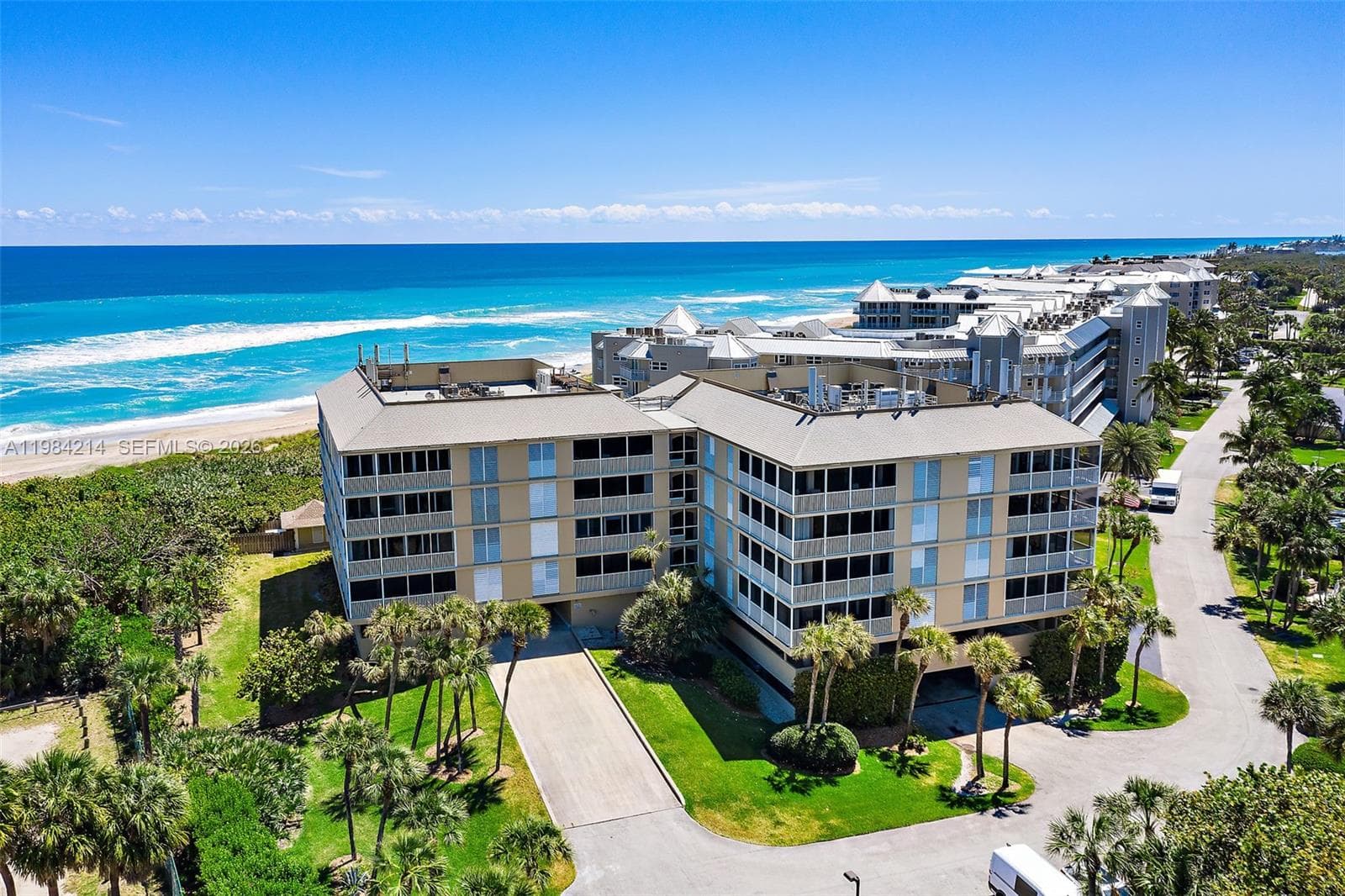 669 NE Plantation Rd # 406, Hutchinson Island FL 34996 photo 4