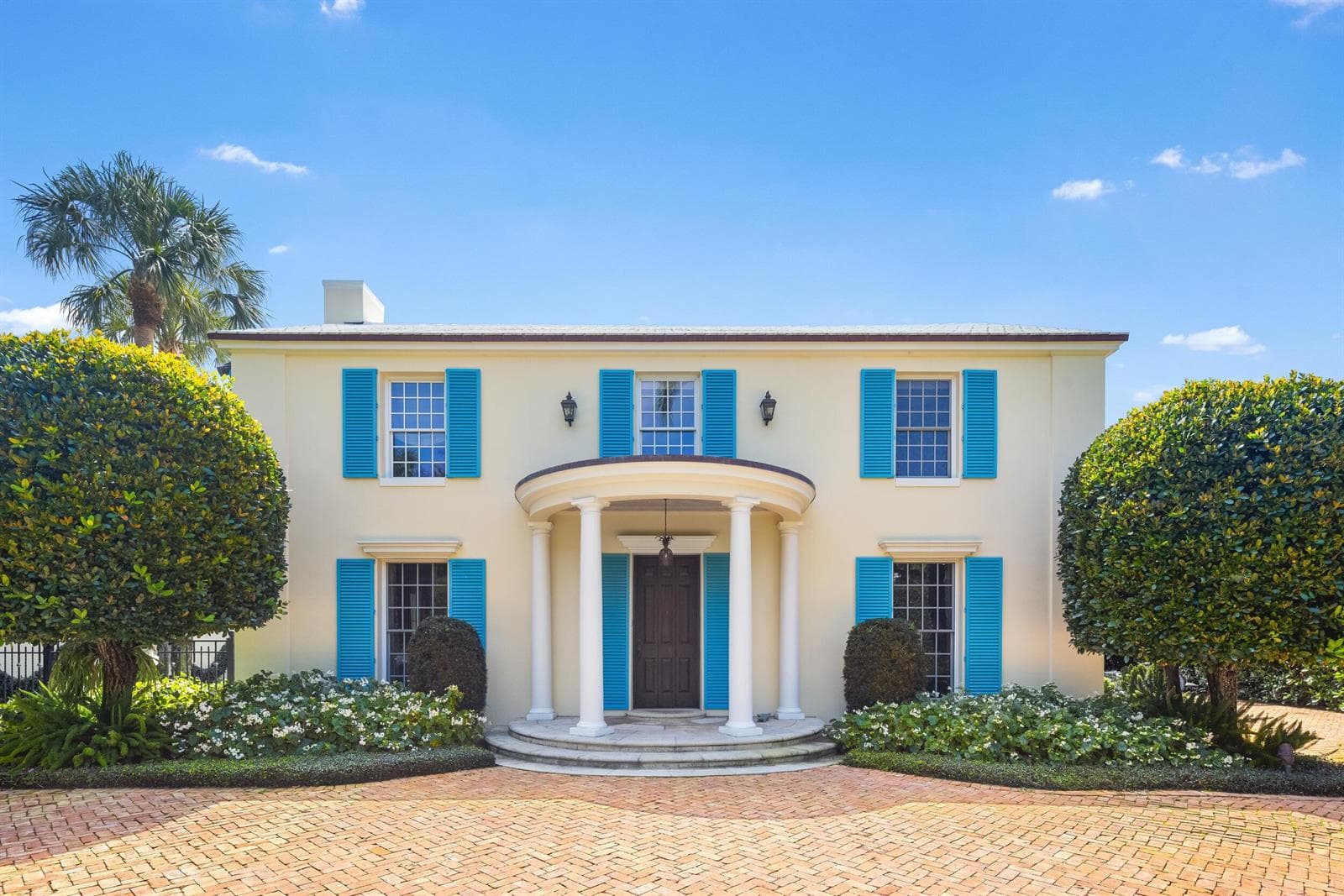 246 Emerald Lane, Palm Beach FL 33480 photo 3