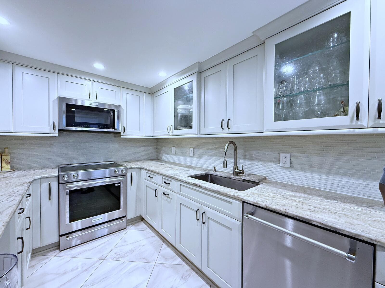 3546 S Ocean Boulevard # 305, South Palm Beach FL 33480 photo 5
