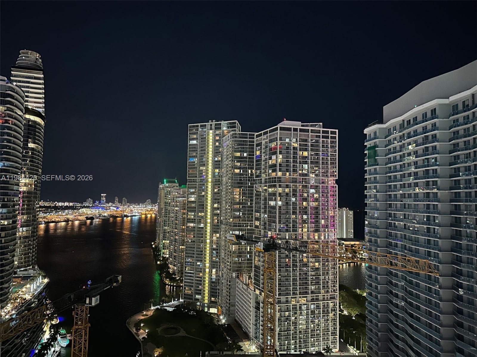 31 SE 5th St # 3916, Miami FL 33131 photo 3