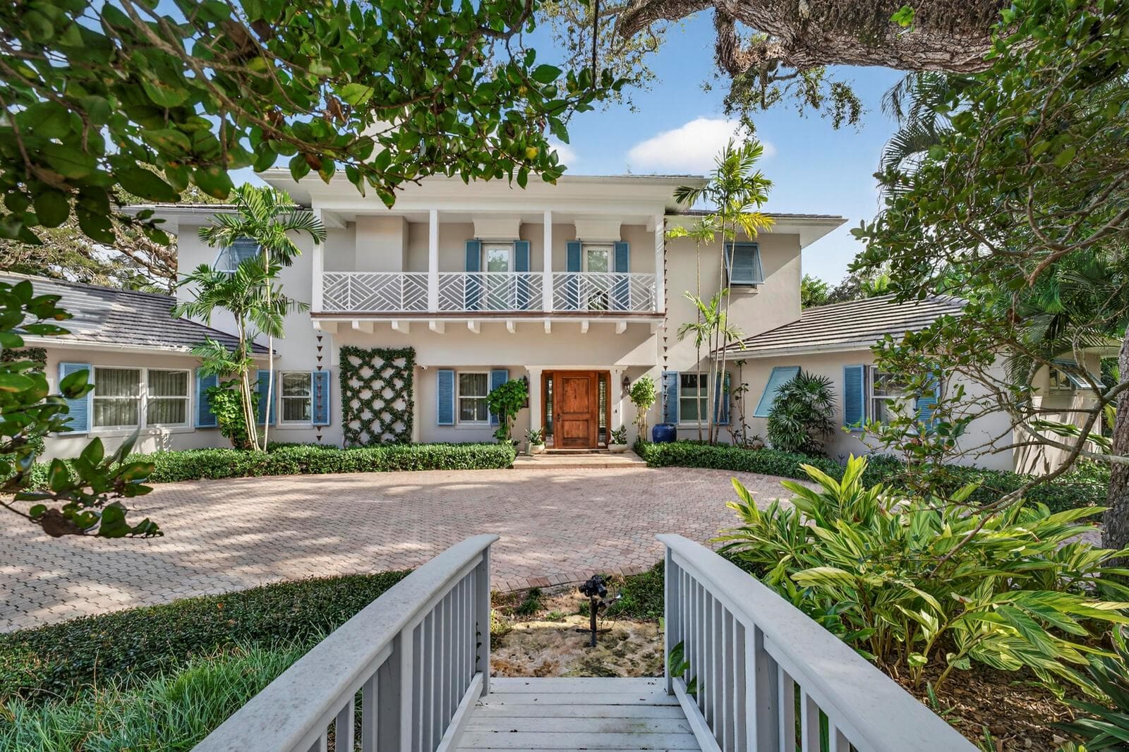 2010 Club Drive, Vero Beach FL 32963 photo 2