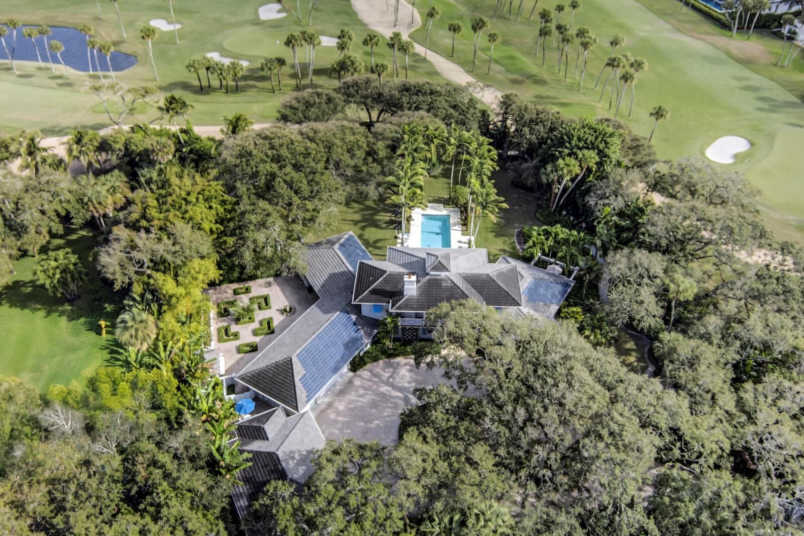 2010 Club Drive, Vero Beach FL 32963 photo 3