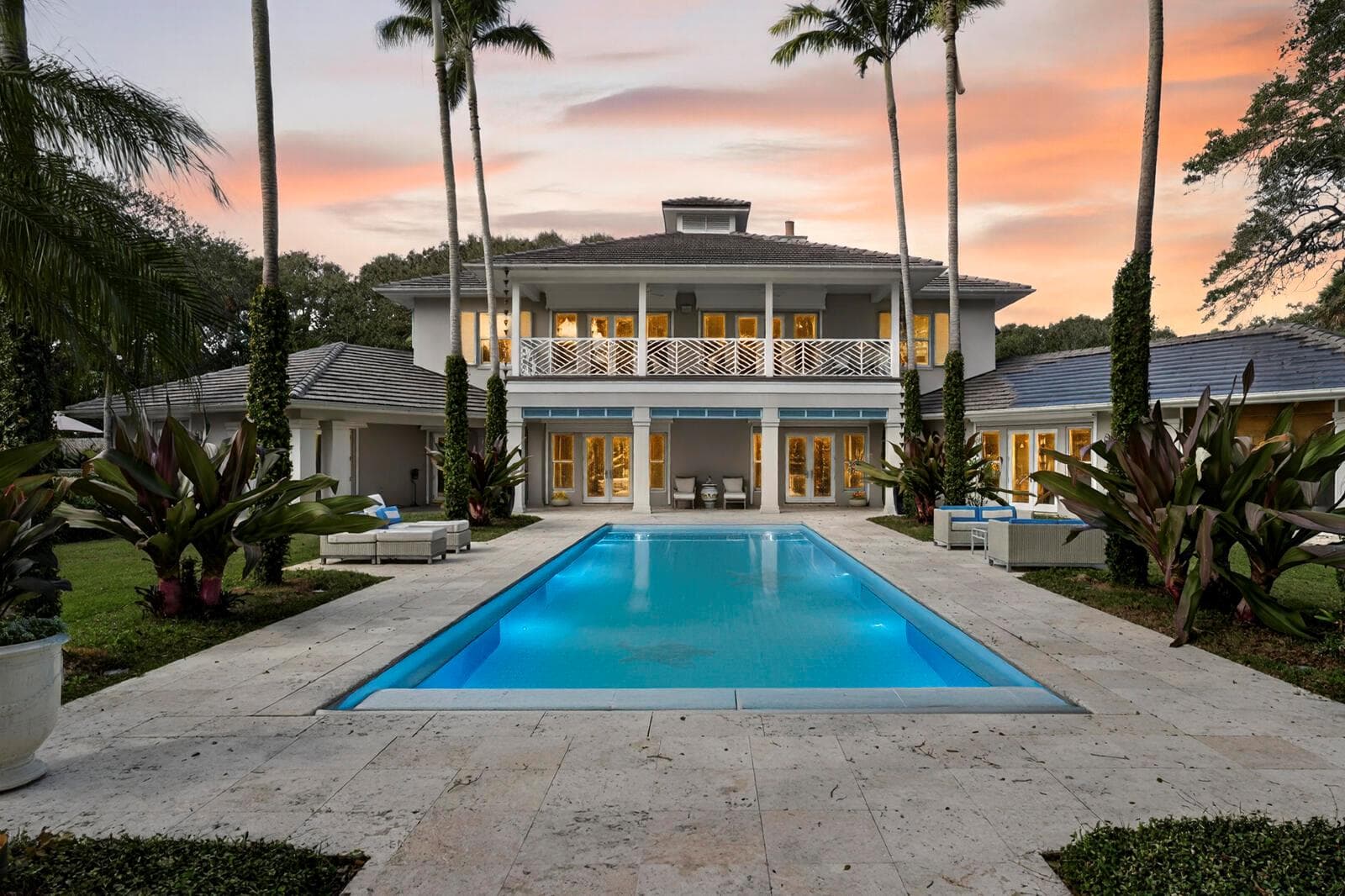 2010 Club Drive, Vero Beach FL 32963 photo 4