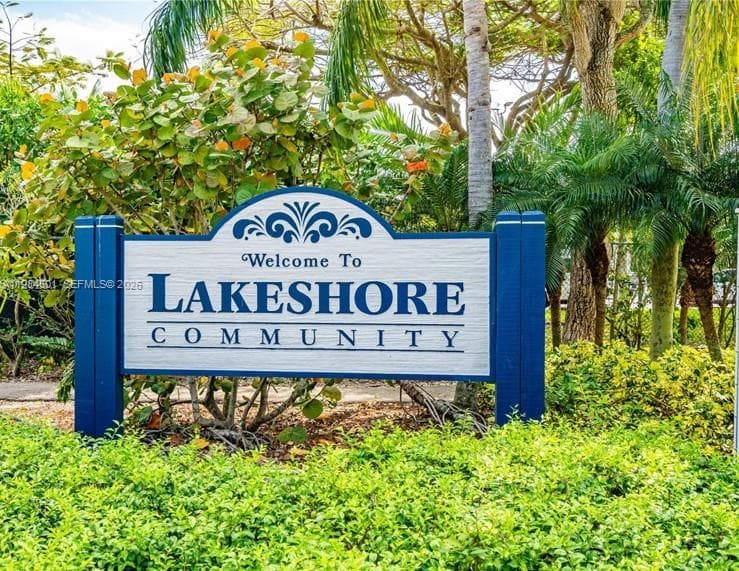 889 Hamilton Dr # 889L, Homestead FL 33034 photo 2
