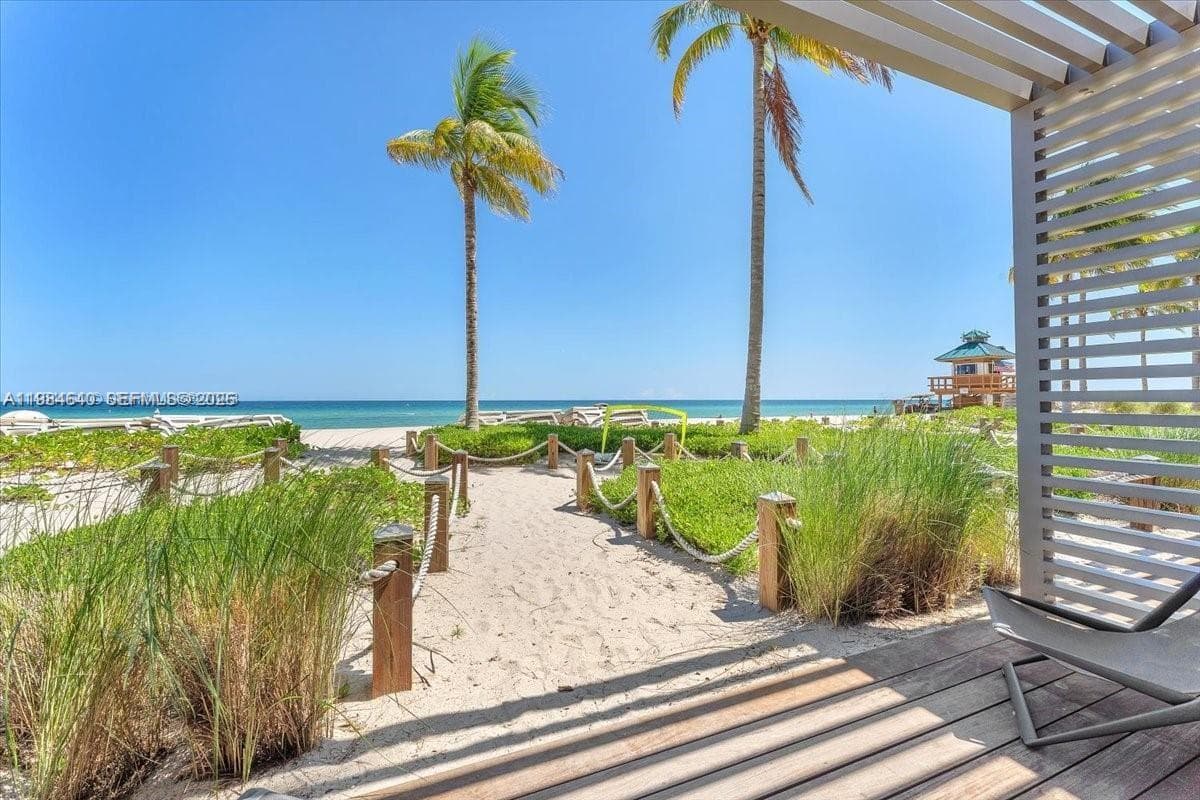 18975 Collins Ave # Cabana 8, Sunny Isles Beach, FL 33160