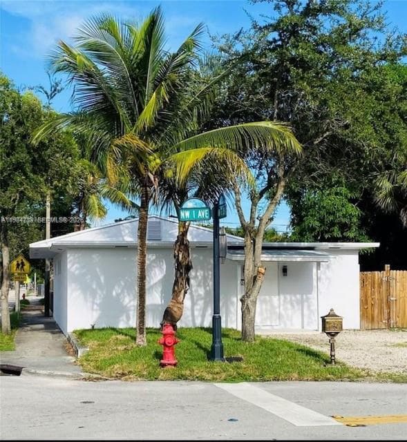 1244 NW 1st Ave # 0, Fort Lauderdale, FL 33311 photo 2