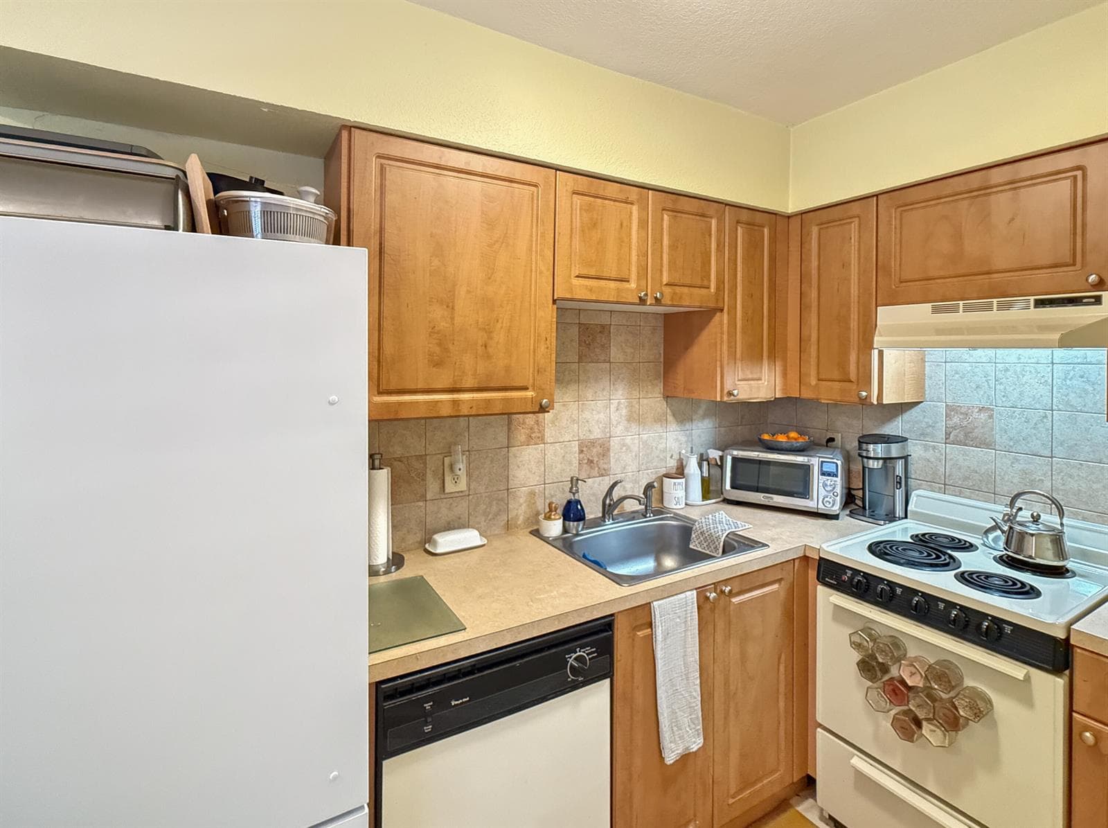 2607 NE 8th Avenue # 25, Wilton Manors FL 33334 photo 2