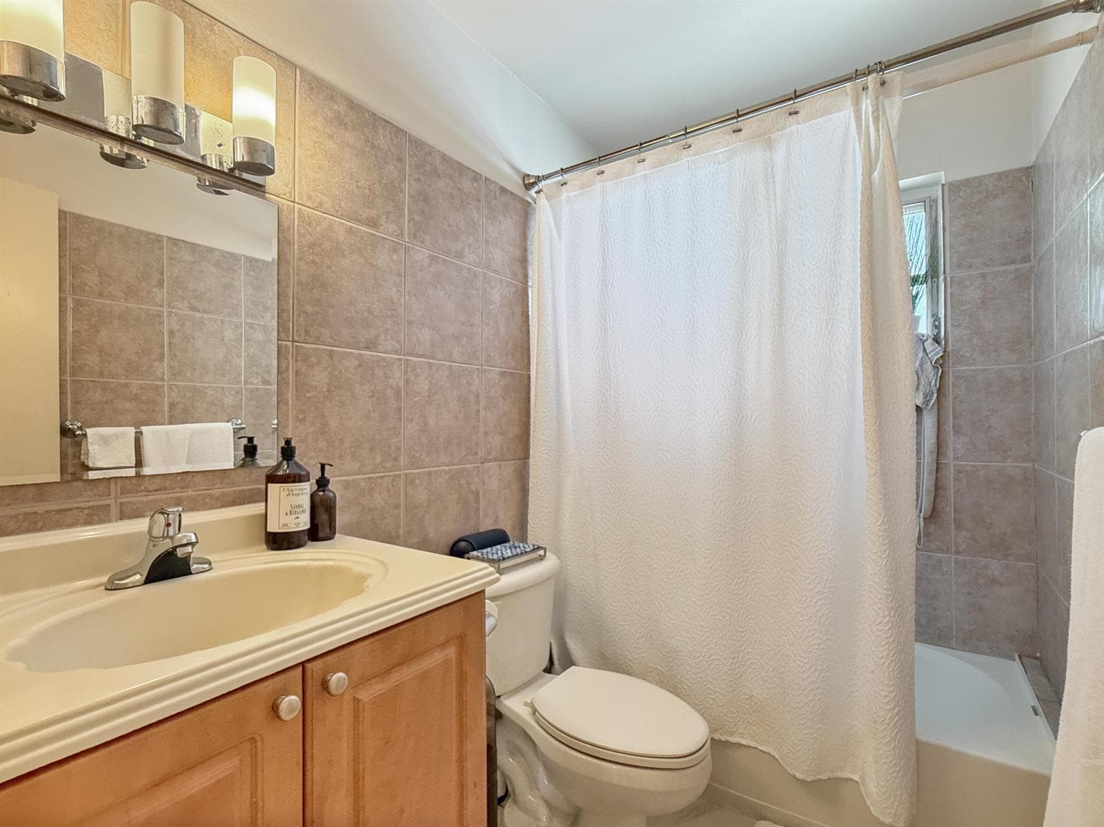2607 NE 8th Avenue # 25, Wilton Manors FL 33334 photo 5