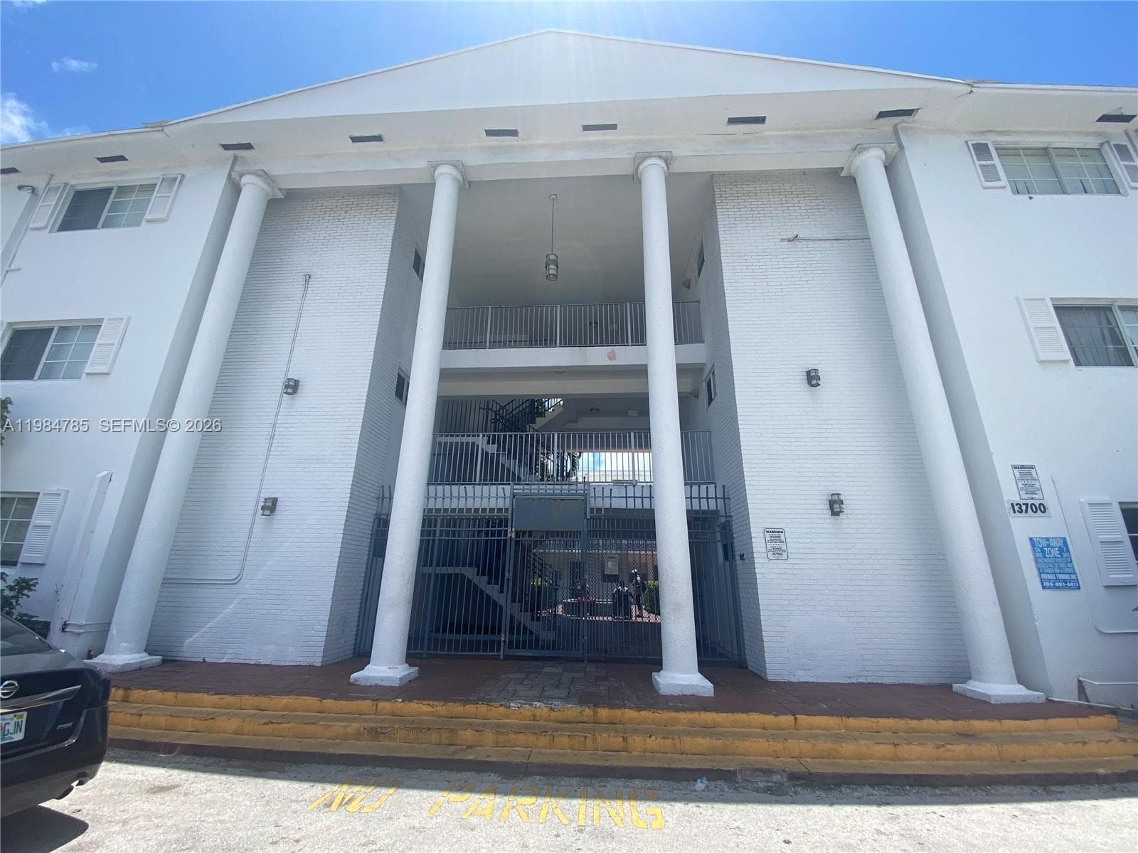 13700 NE 6th Ave # 209, North Miami FL 33161