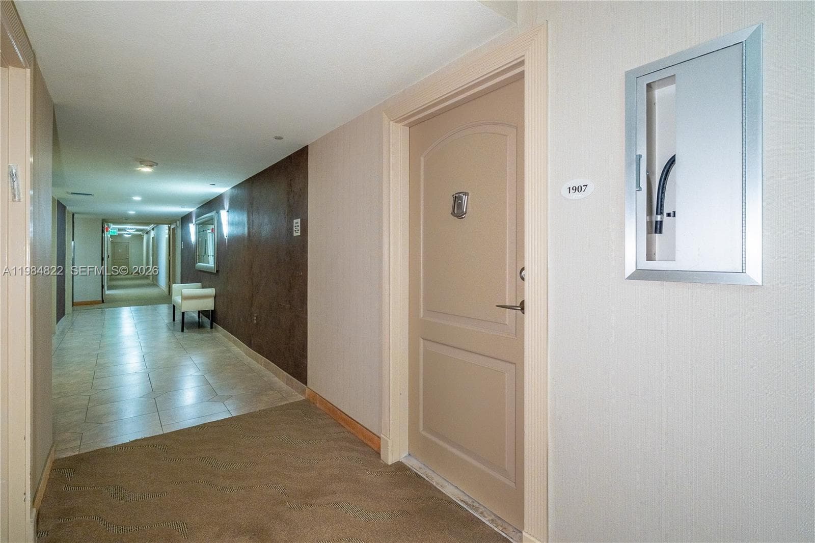 3675 N Country Club Dr # 1907, Aventura FL 33180 photo 2