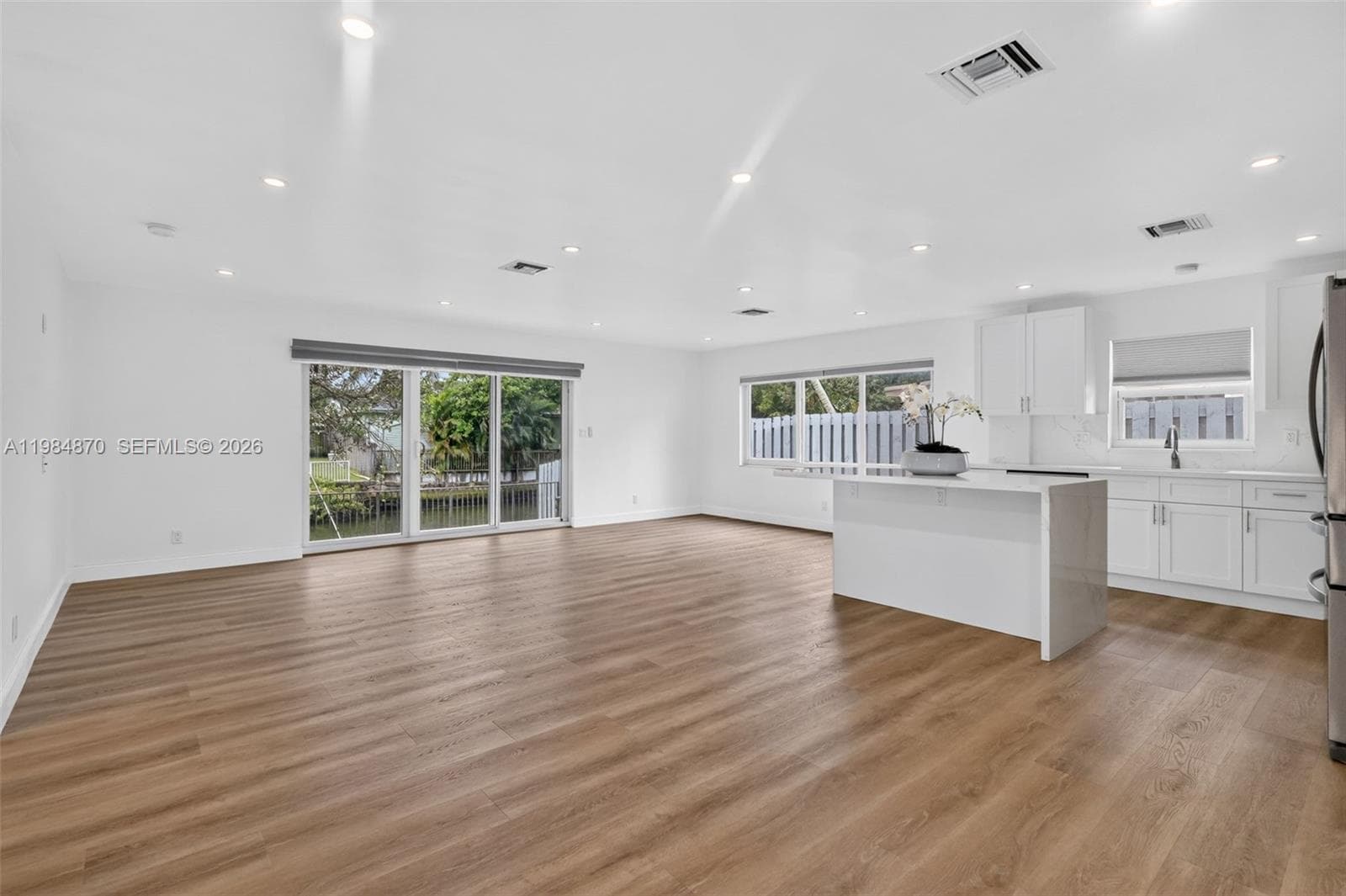 3042 Hayes St, Hollywood FL 33021 photo 3
