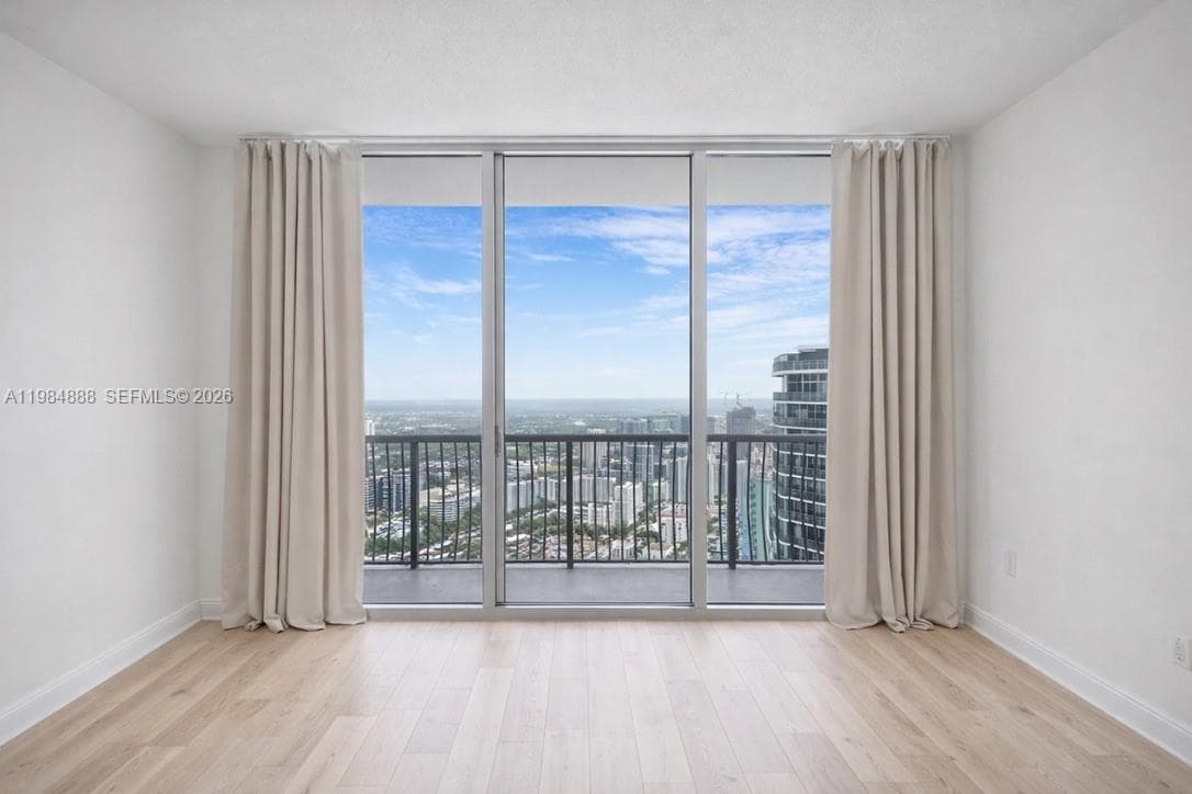 1750 N Bayshore Dr # 3811, Miami FL 33132