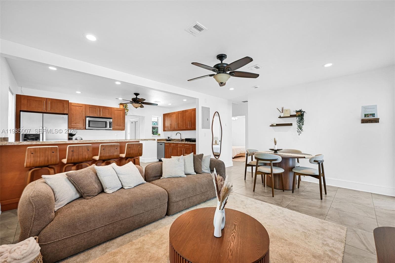 1328 N Andrews Ave, Fort Lauderdale FL 33311 photo 2